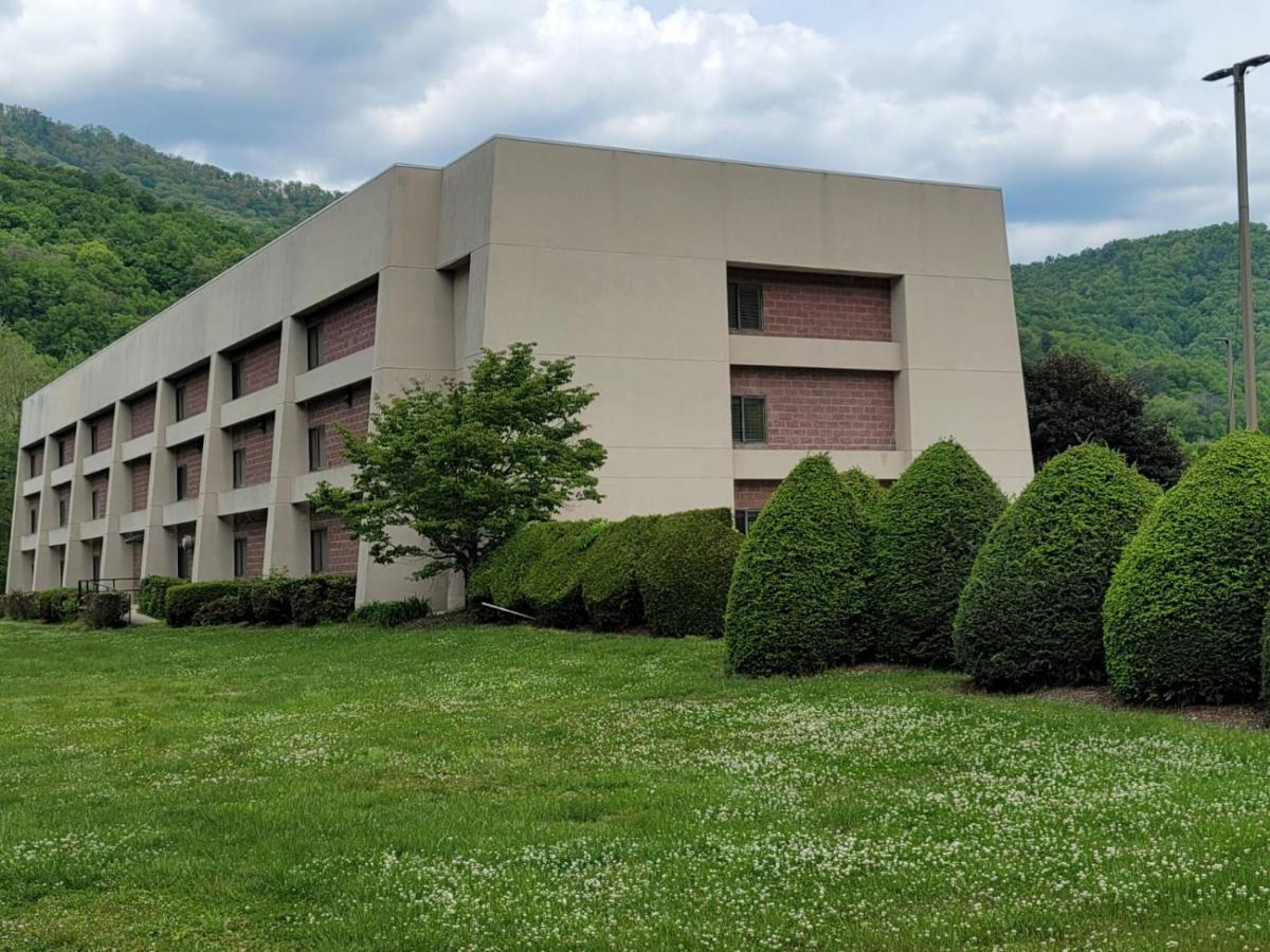 Bay Mountain Inn Cherokee Smoky Mountains Exterior foto